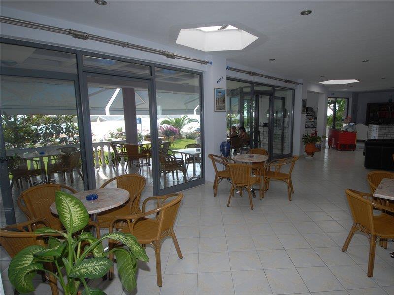 Hotel Olympiada Vrachos Ngoại thất bức ảnh